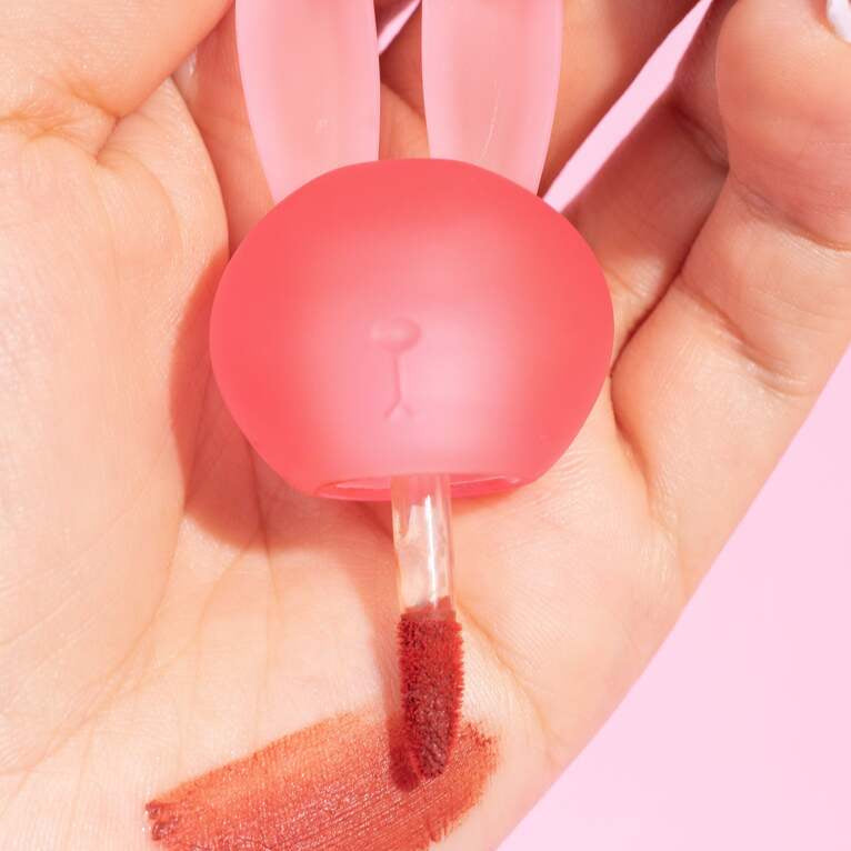 Gege Bear Cute Rabbit Velvet Lip Mud