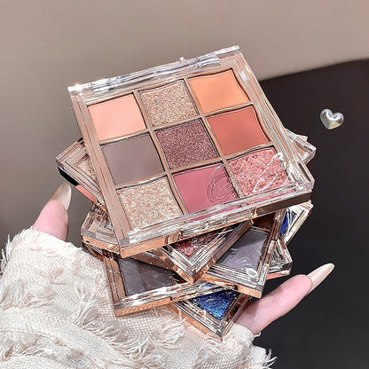Gege Bear Nine Color Eyeshadow Palette